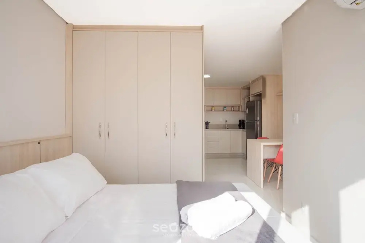 Studio in a Condo w/ Pool 550m From Beach Tor0407