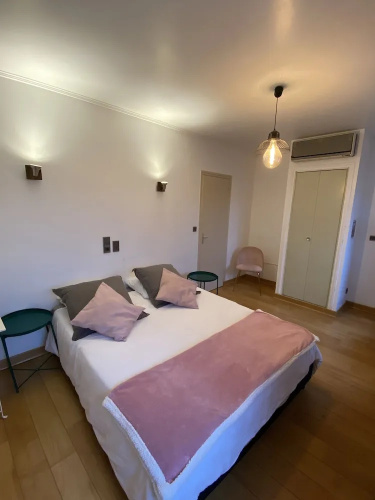 Les Chambres De La Bourse Hotel