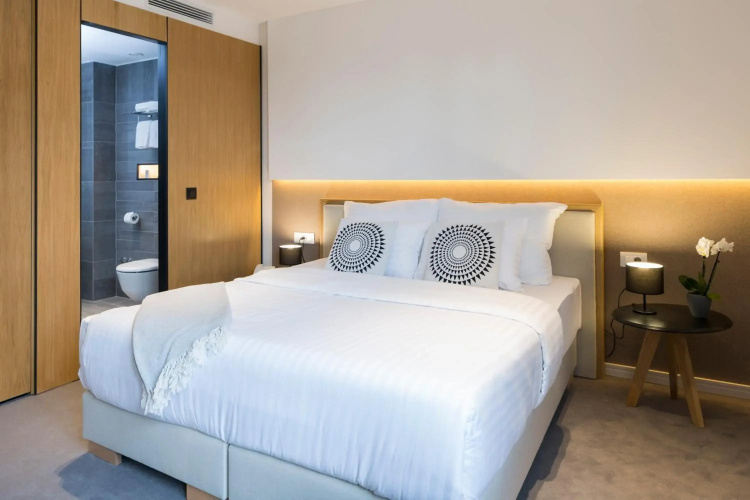Livris Hotel