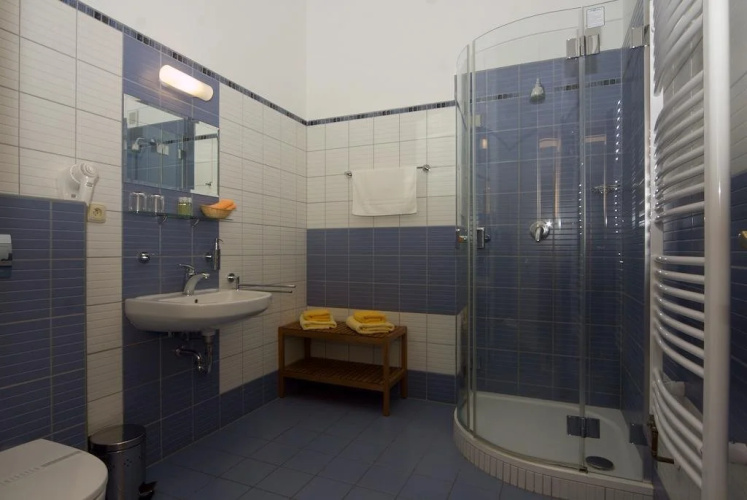Dvur Krutenice
