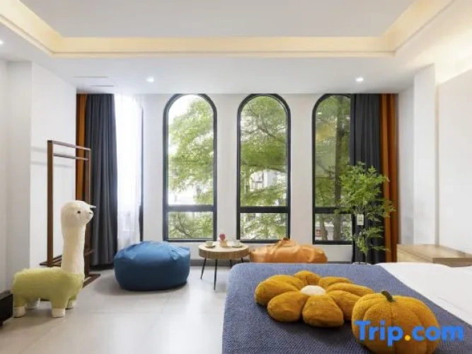 Standard Twin Family room