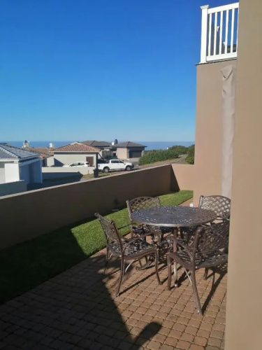 Ocean room @ 66 Fynbos