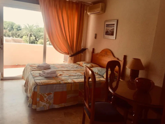 Apartamentos Coronado