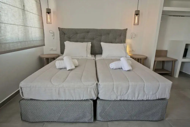 Nida Mykonos