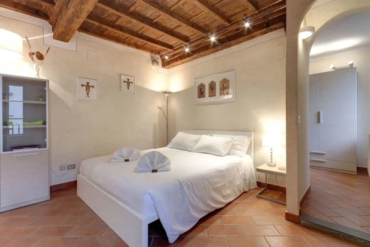 1 Bedroom Apartment with balcony