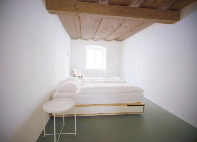 1 Bedroom Double Apartment
