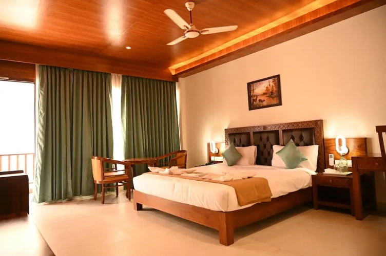 Deluxe Chalet with balcony