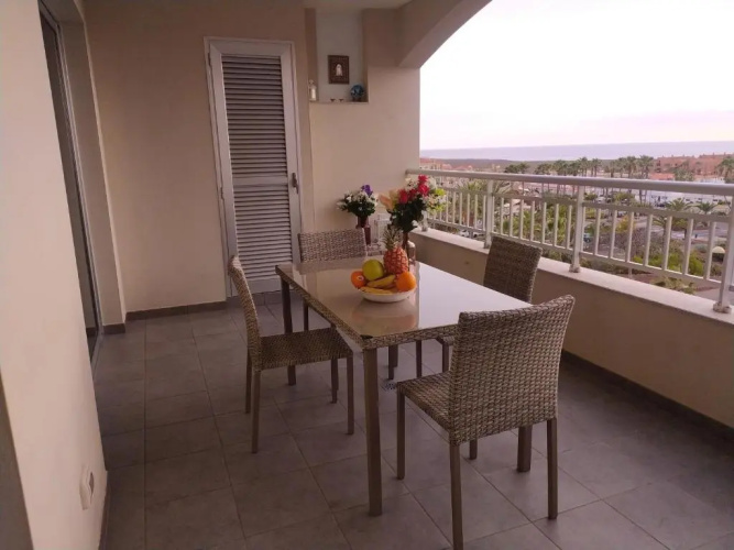 Comfortable apartment with amazing sea views
