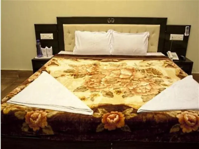 Shiv Parivar Resort