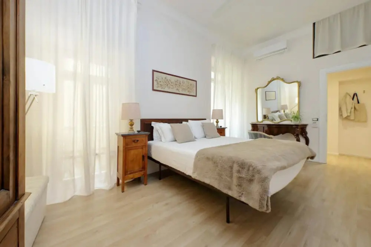 Treasurerome Opera Trevi Green Suite 2BR