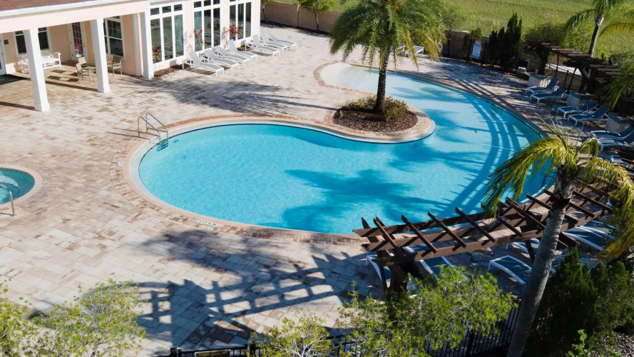 Family Spacious 3BR Townhouse With Pool Access