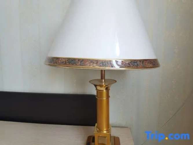 Yangqu Deyuan Hotel