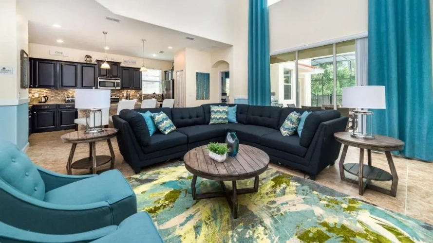 5 Bedrooms Cottage