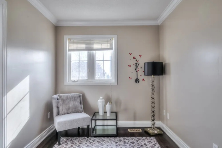 Waterfront Avenue Suites