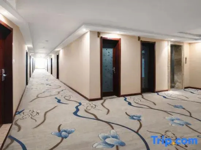 Li Ya Hotel