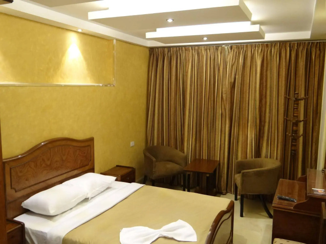 Dreamers Hotel