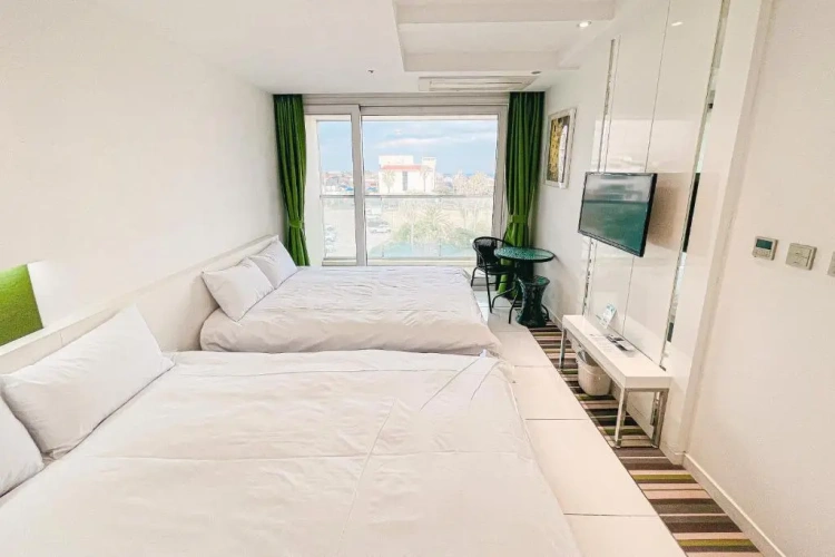 Standard Twin Family room