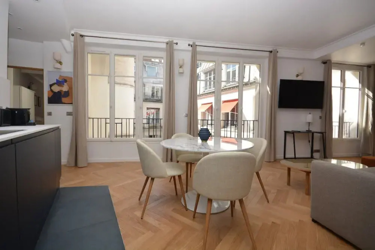 Reva Suites