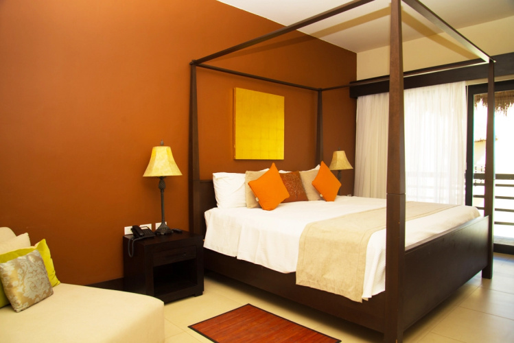 Aldea Thai 312