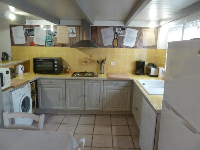 2 Bedrooms Cottage