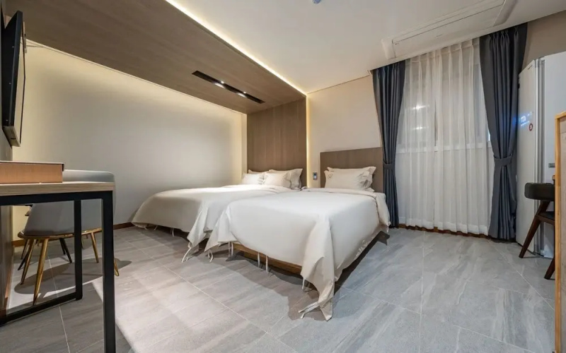 Yangju Latte Drive-in Hotel