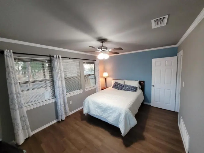 3 Bedrooms Cottage