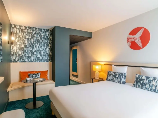 Standard Double room with lake view