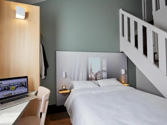 Quadruple room