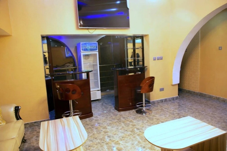 Global Signature Hotel