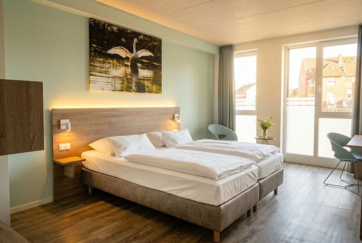 Standard Double room with city view