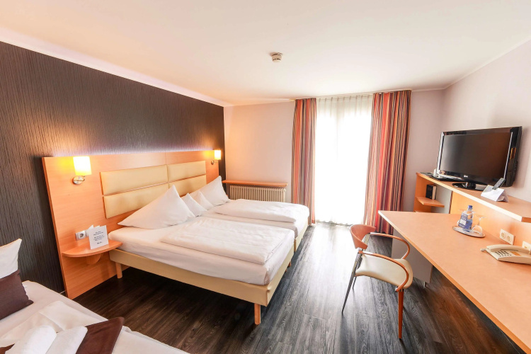 PLAZA INN Stuttgart-Ditzingen