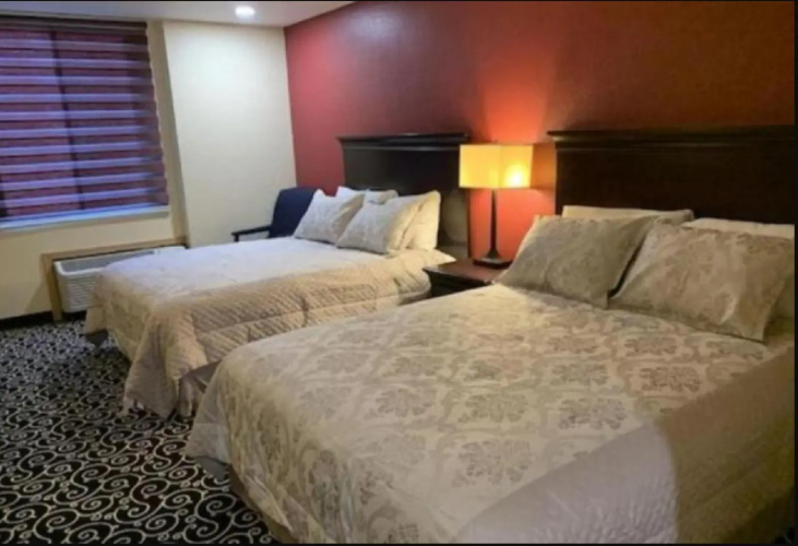 Hiawatha Lodge