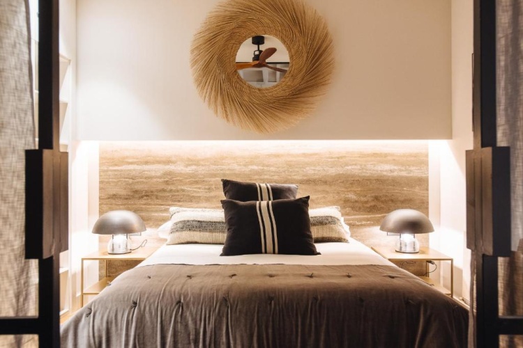3 Bedrooms Apartment