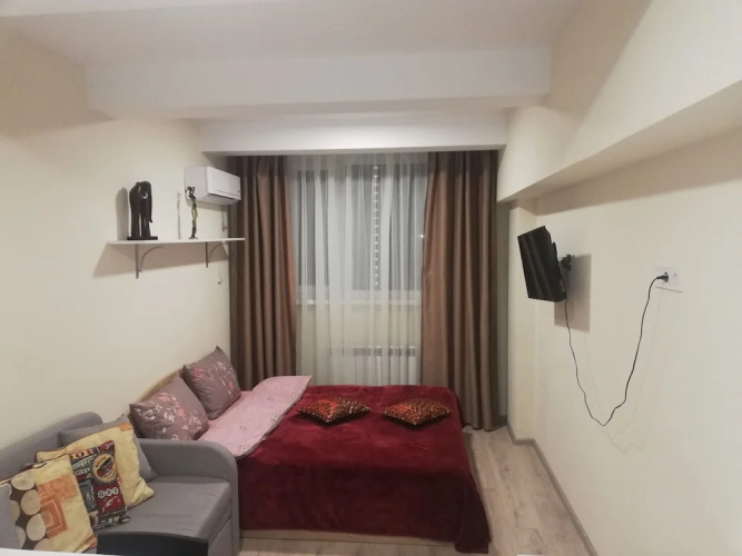 Smart House Hotel