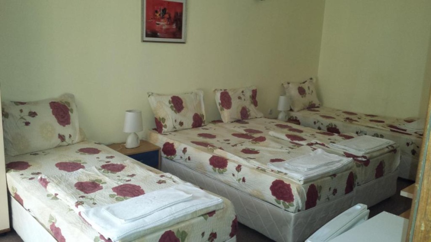 Standard Quadruple room with balcony
