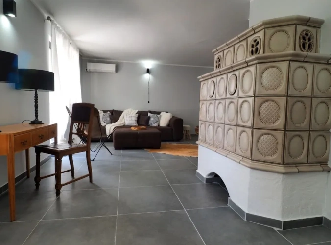 4 Bedrooms Villa