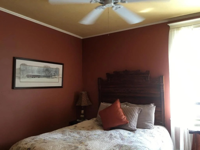 Back Inn Time Bed & Breakfast