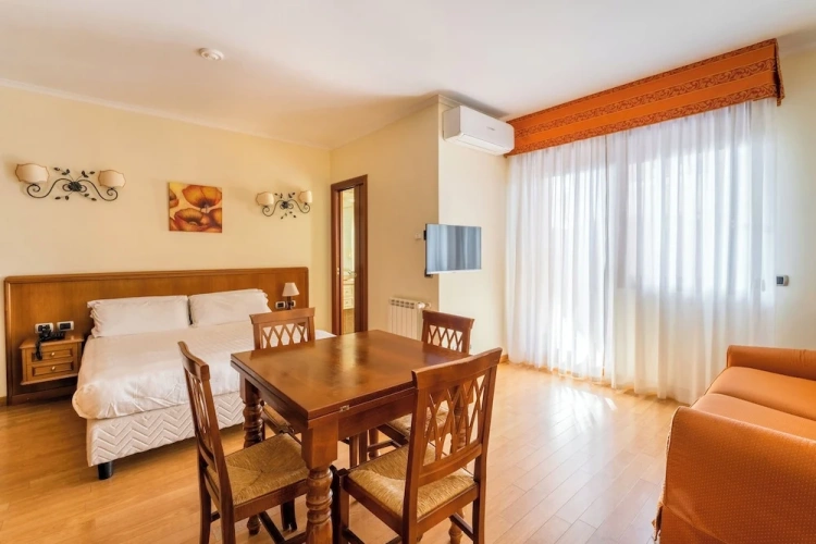 Double Studio with balcony