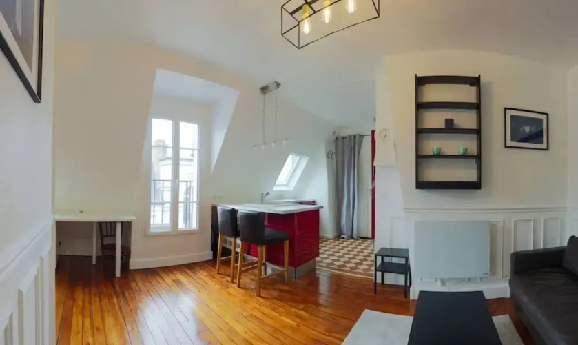 A Cozy Refuge - 18th - Mobility Lease