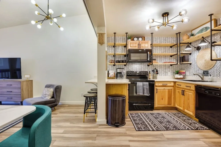 1 Bedroom Apartment