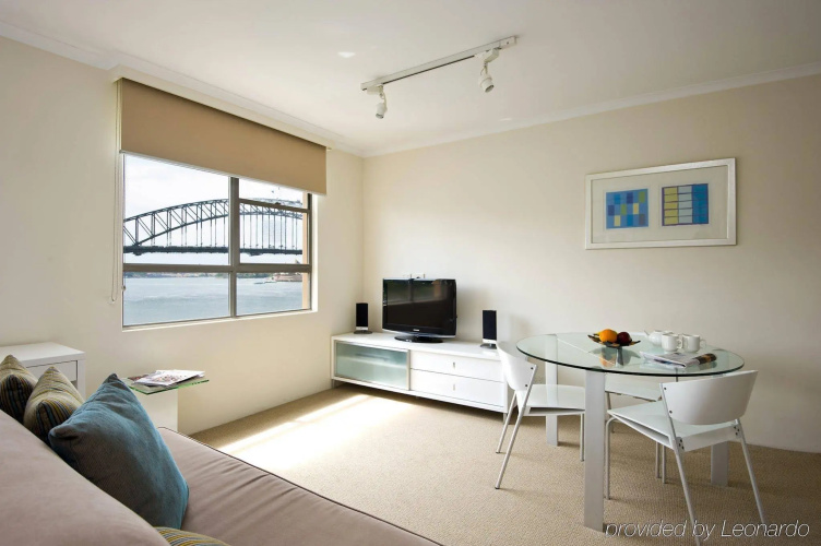 Sydney Harbourside Apartment
