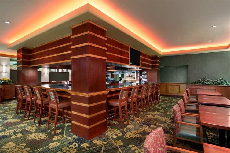 Embassy Suites by Hilton Lexington/UK Coldstream photo 24