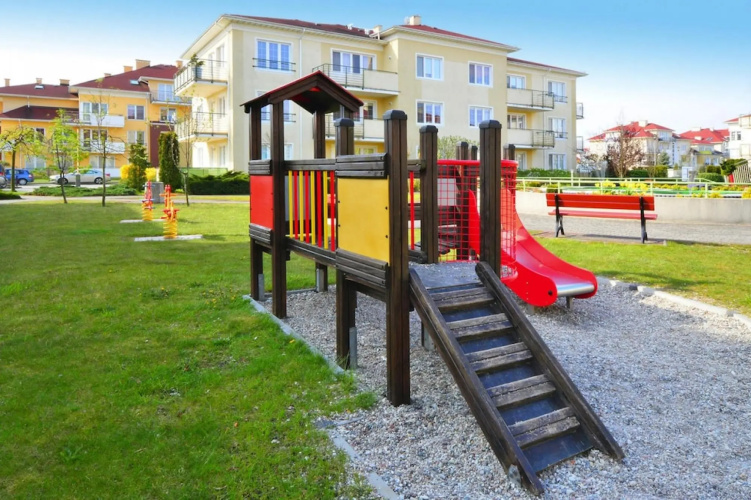 Comfortable Apartment, Ground Floor, Balcony