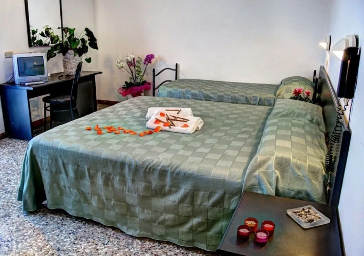 Economy Triple room with balcony and with pool view