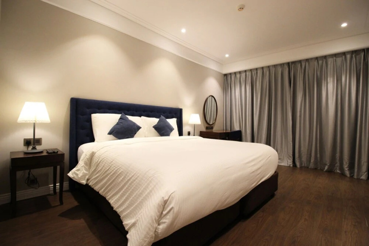 Neo Classic Condo