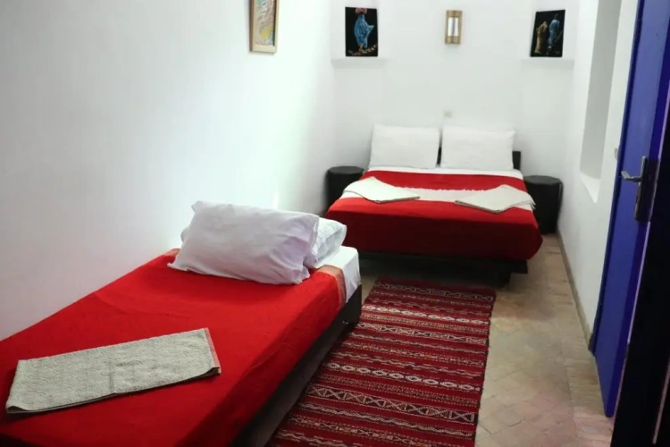 Standard Triple room