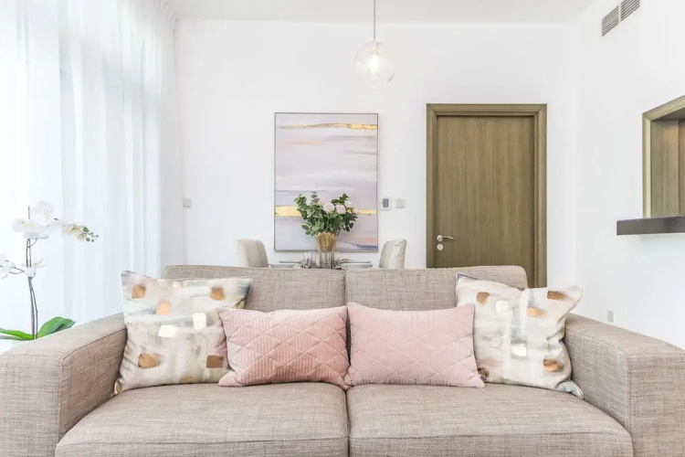 Driven Holiday Homes - Loft East
