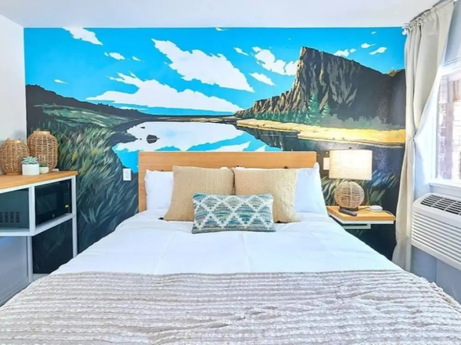 The Kenton Hotel