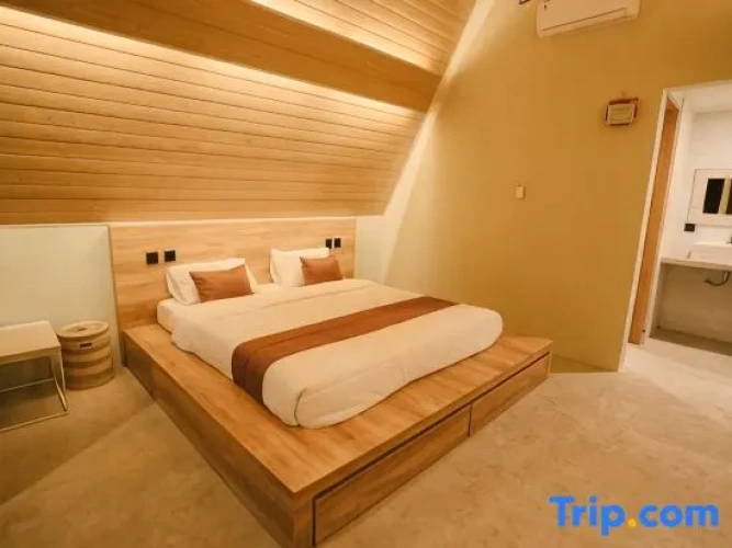Deluxe Double room with balcony and with ocean view