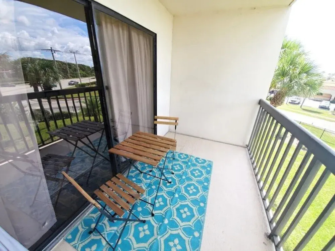 Ocean Village Club B34